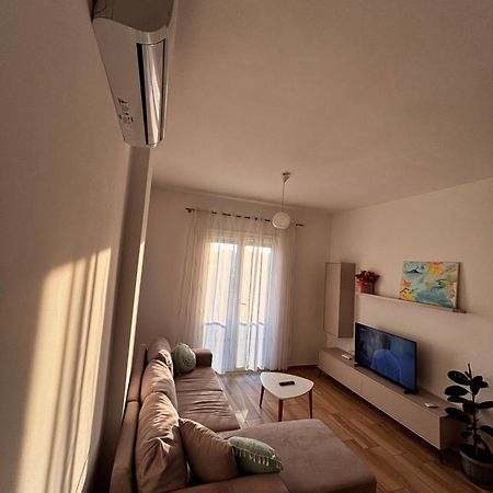 Jon'S Apartment 티라나 외부 사진